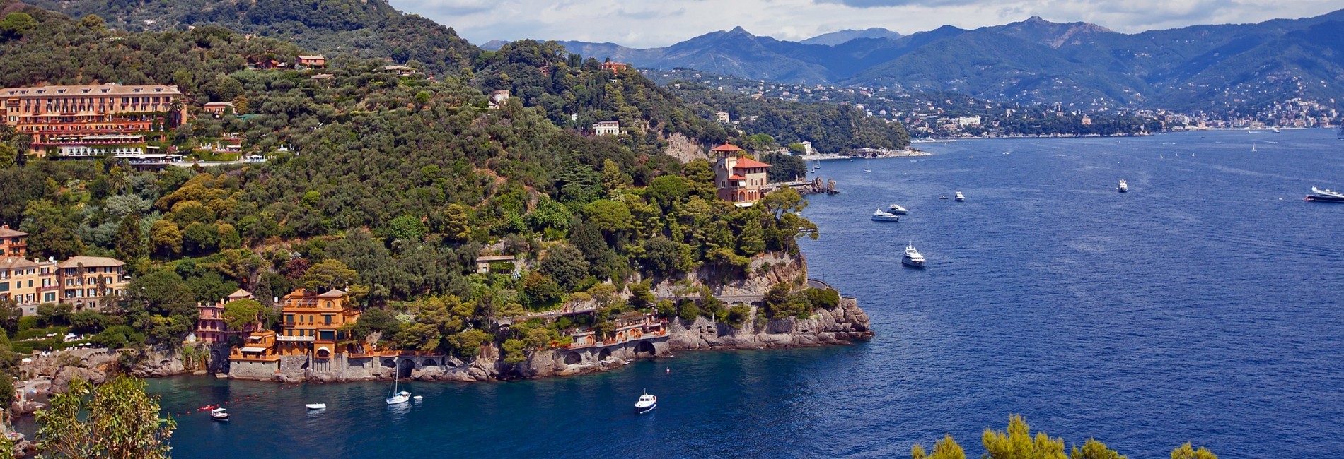 GOLFO DEL TIGULLIO -  STRUTTURA RICETTIVA 155 camere - 11.000 mq - PARCO DI 95.000MQ