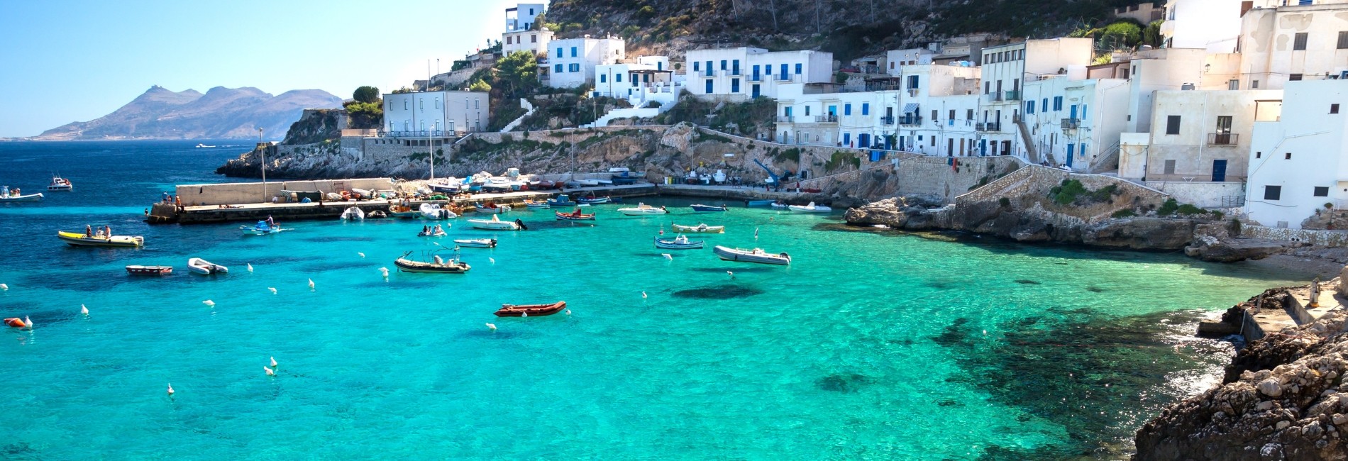 TRAPANI - ADIACENZE PORTO - STRUTTURA RICETTIVA (CASA VACANZA E/O B&B)  - EDIFICIO CIELO TERRA TOTALMENTE RISTRUTTURATO - circa 1.000 mq