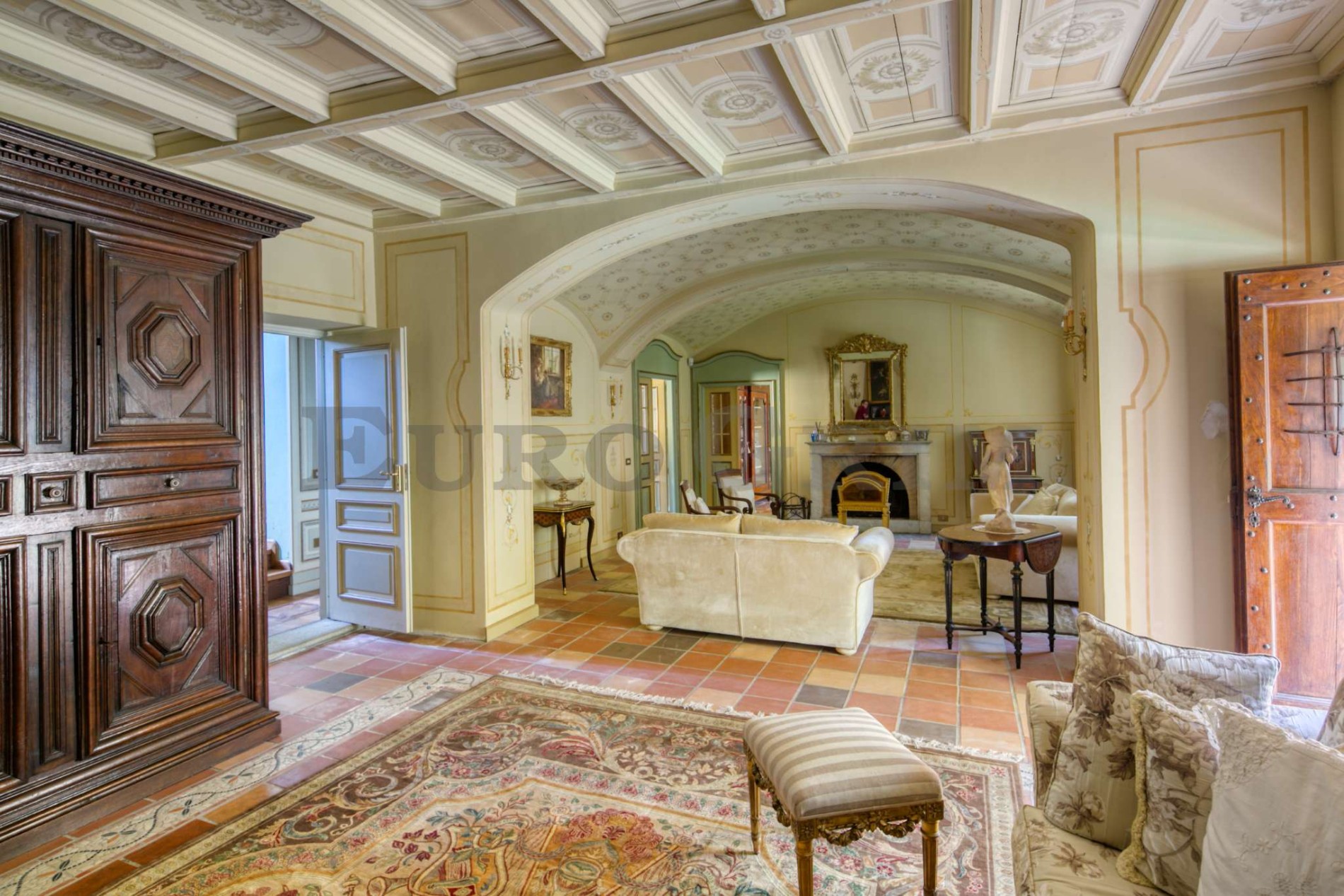 ALPIGNANO TORINO - Villa storica del 1750 di importante metratura adatta per eventi e cerimonie