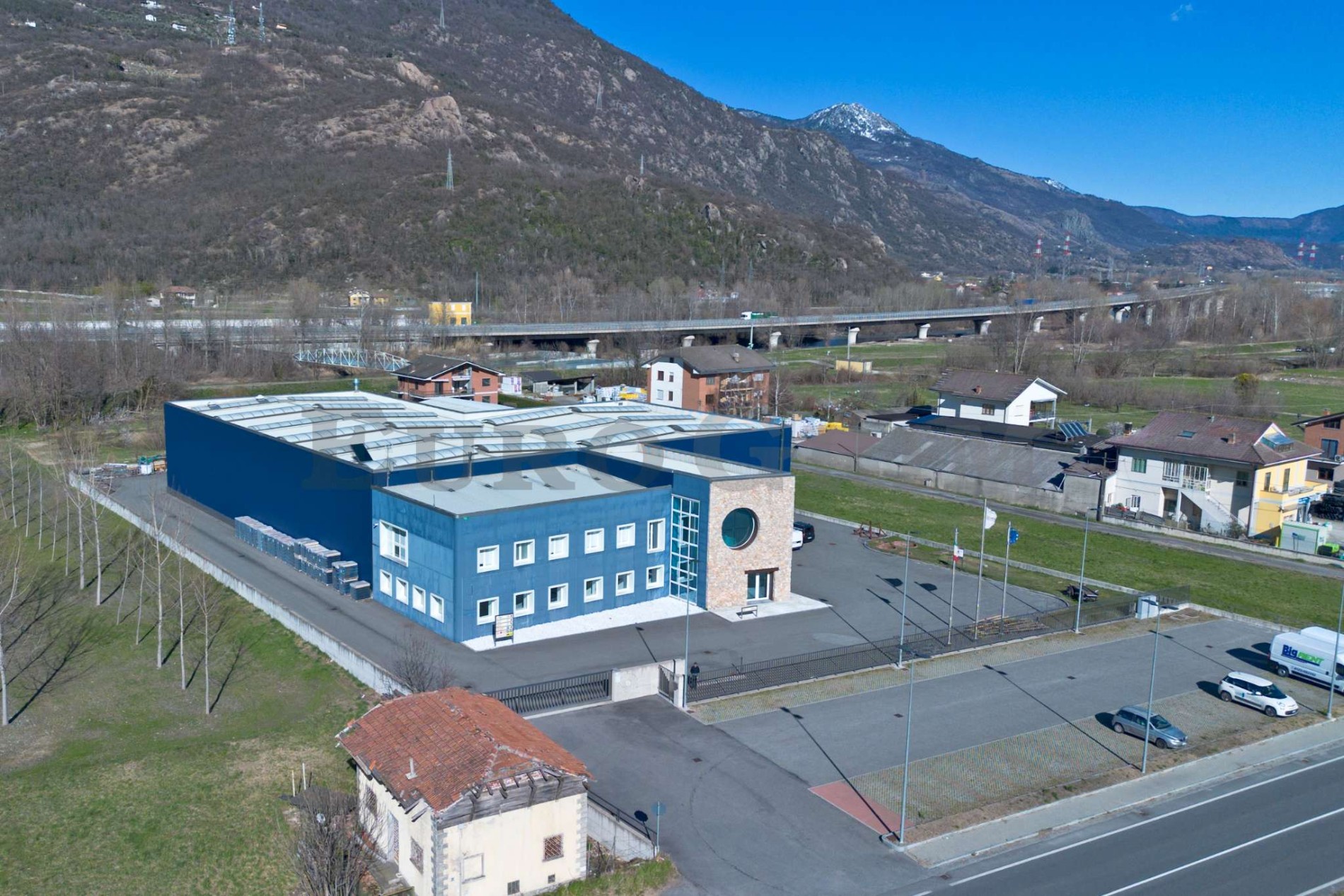 VILLAR FOCCHIARDO - TORINO - Capannone industriale